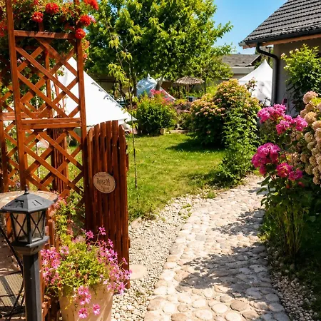 Garden Camp, 4 Youtas, Roseart Resort Luxury tent *